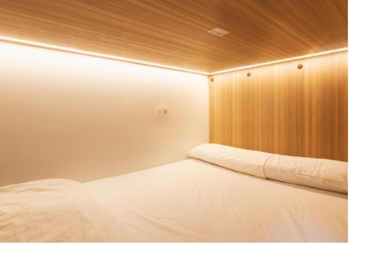 Hostel Siesta & Go マドリード エクステリア 写真